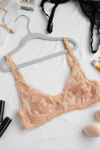 Lingerie femme seconde main 
