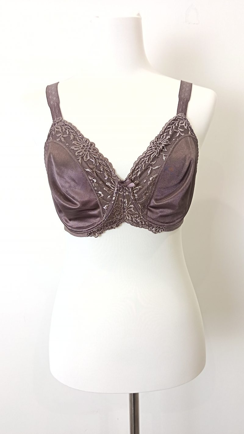 Soutien-gorge emboîtant avec armatures 90E Triumph